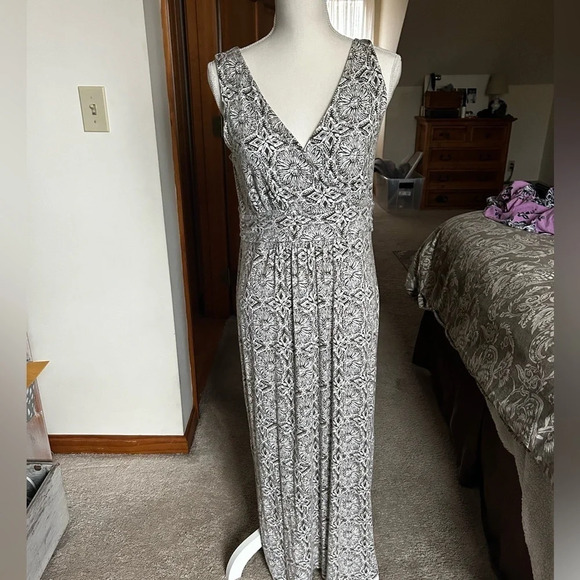 J Jill V-Neck Paisley Maxi Dress - Picture 3 of 12